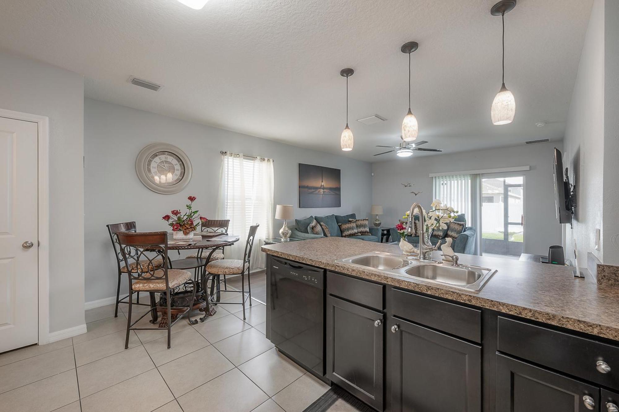 Sun City Cozy Home Ruskin Dış mekan fotoğraf